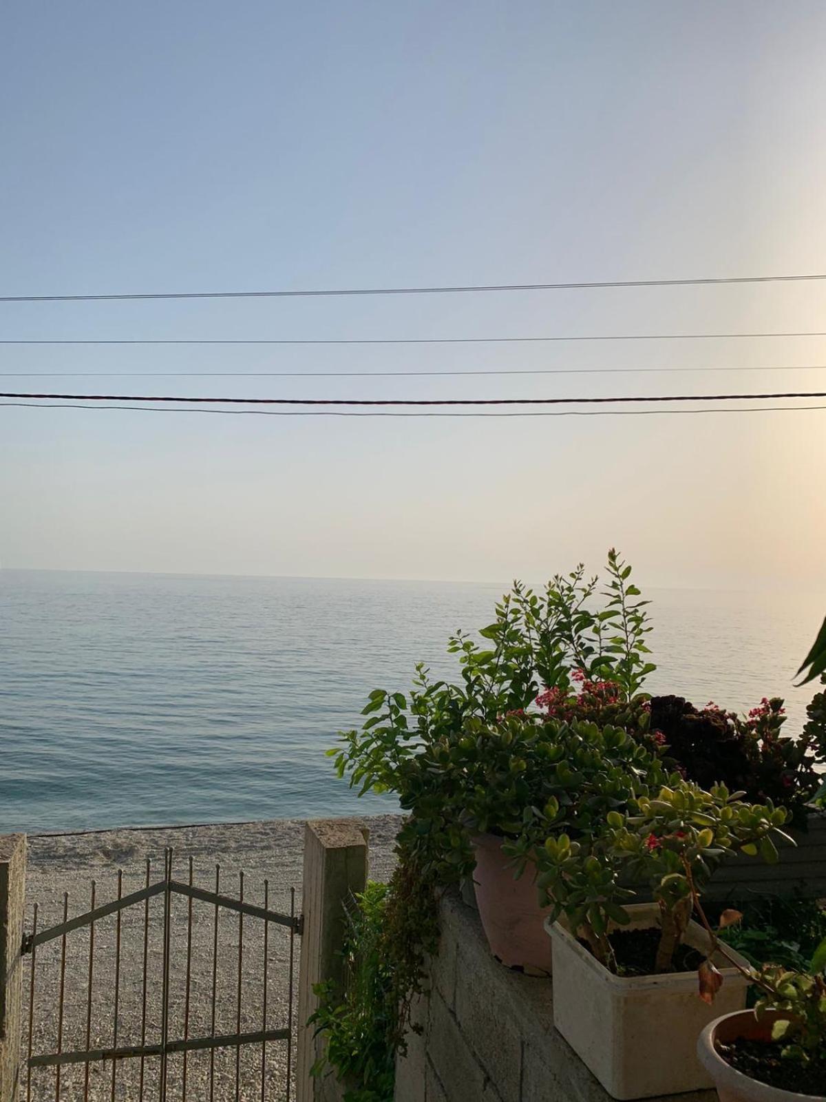 Sea La Vie Anesti Apartment Борш Екстериор снимка