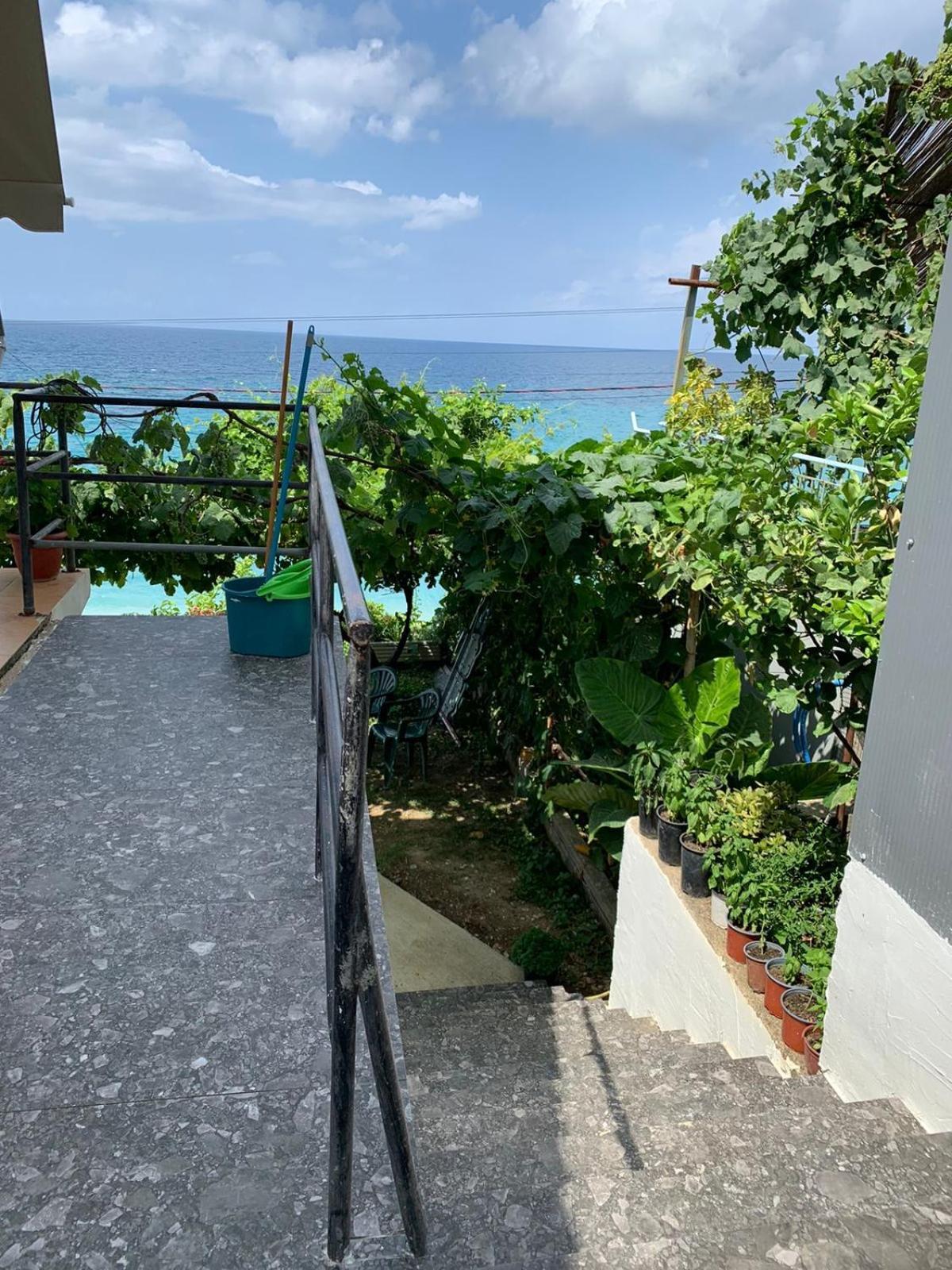 Sea La Vie Anesti Apartment Борш Екстериор снимка
